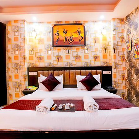 Global Stay Near Delhi Airport نيودلهي المظهر الخارجي الصورة