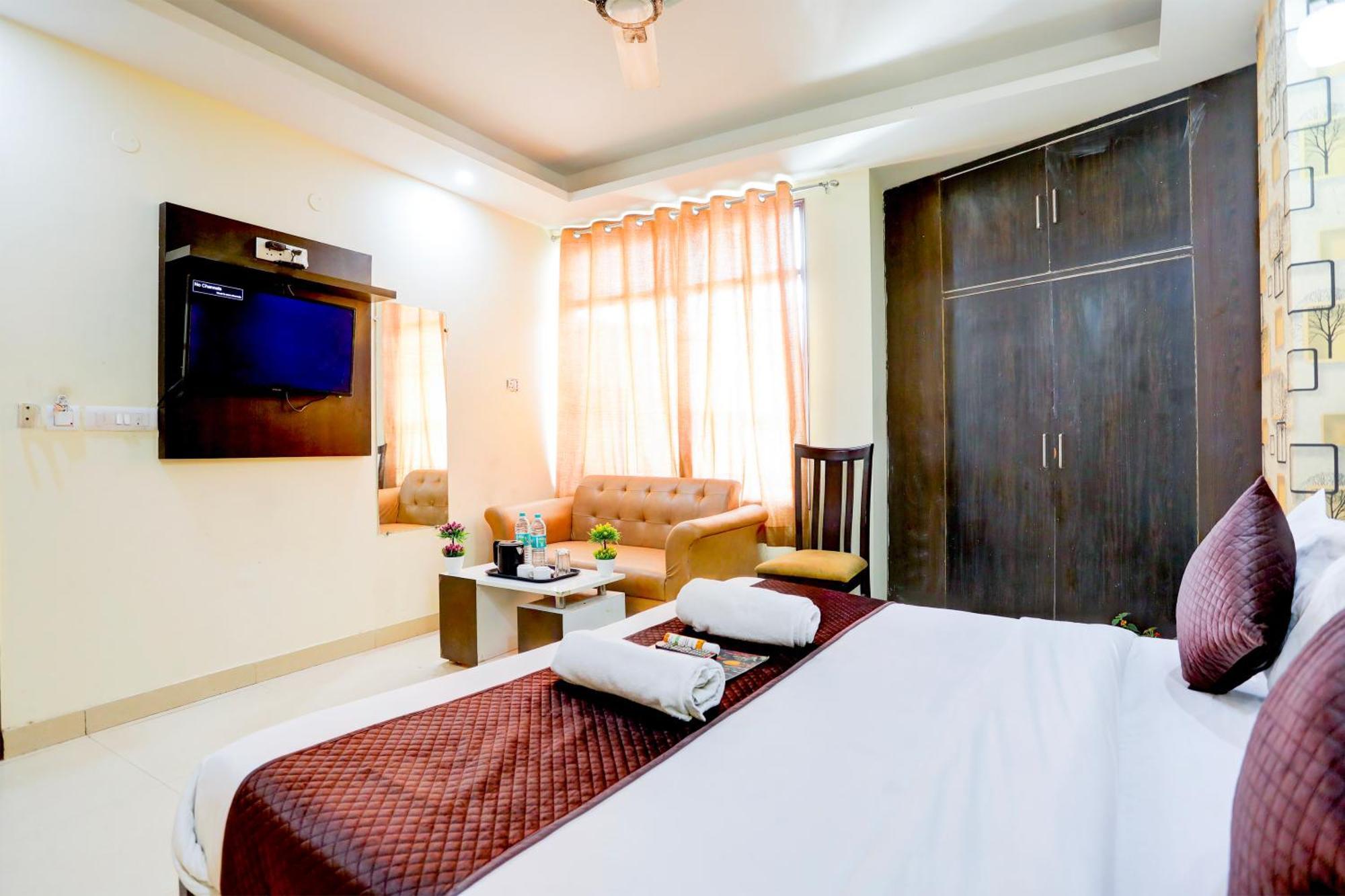 Global Stay Near Delhi Airport نيودلهي المظهر الخارجي الصورة